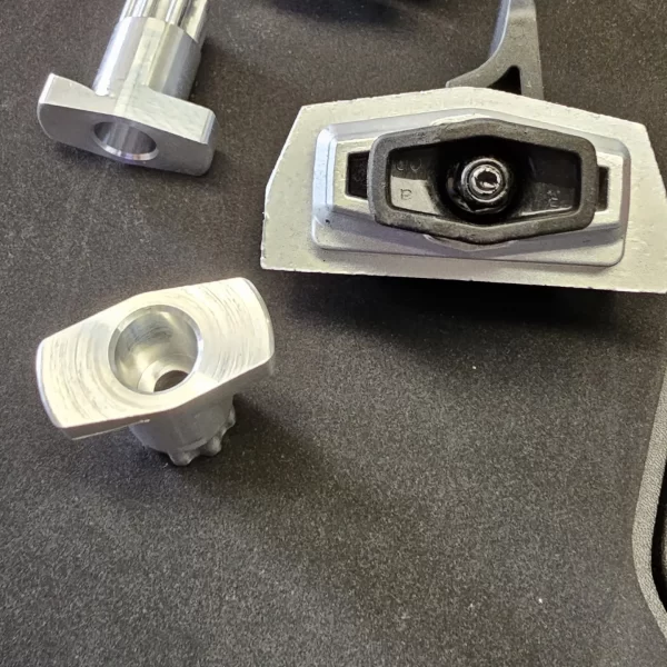 Billet LINQ replacement - Image 3